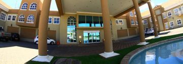 Majestic Five Hotel Palapye Bagian luar foto